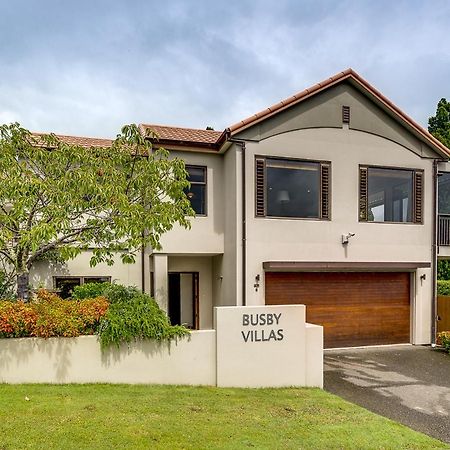 Busby Hill Villa - Havelock North Holiday Home מראה חיצוני תמונה